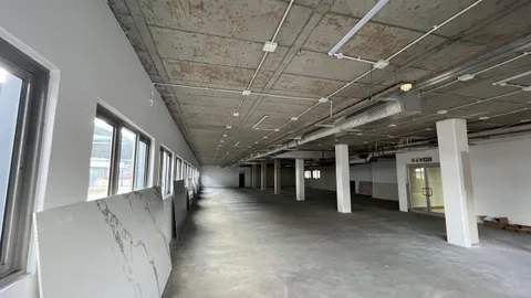 WhatsApp Image 2025-10-23 at 13.52.39.